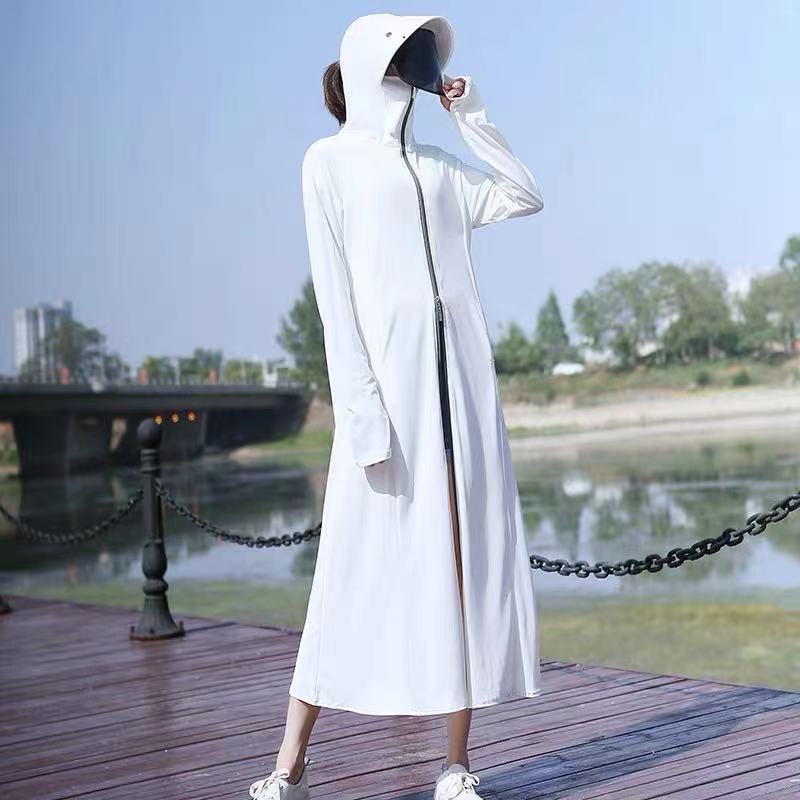 Atmungsaktive und sonnenfeste lange Sonnenschutzkleidung für Damen für umfassenden Schutz