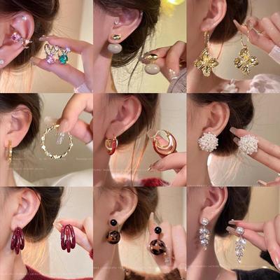 S925 Silver Needle Pearl Flower Earrings for Women - Luxury, Fashionable Korean Style