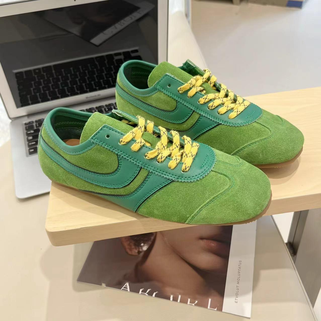 

Женские весенне-осенние ретро туфли с низким верхом на плоской подошве 40