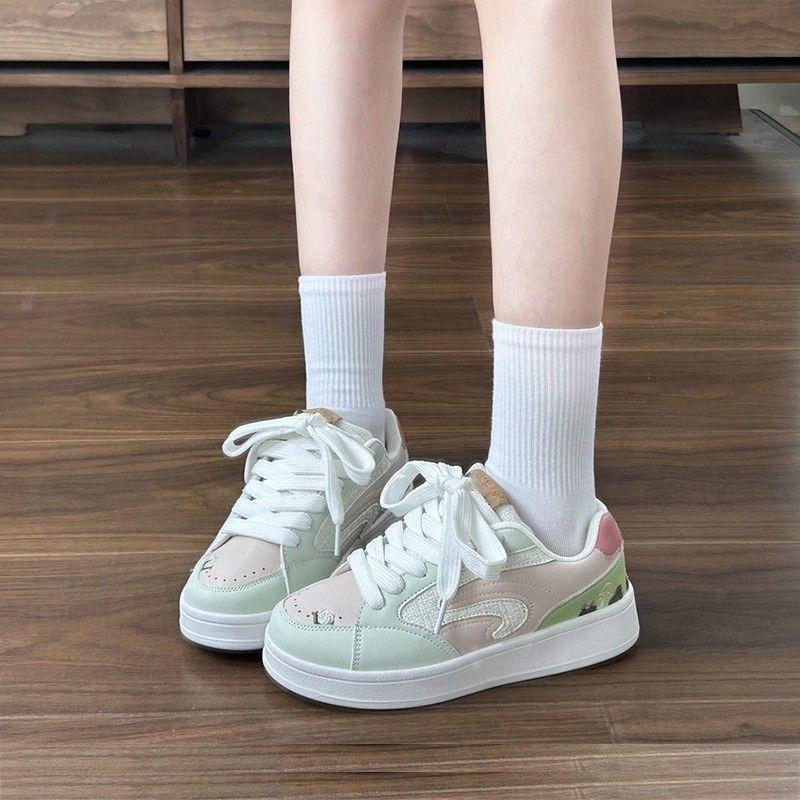 New Retro and Versatile Couple Shoes, Casual Shoes, and Sports Skateboard Shoes