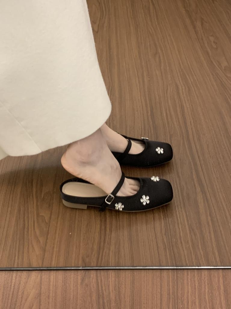 Niche design sense one-word buckle bag head half slippers female summer wear with skirt fairy wind rhinestone silver single shoes female