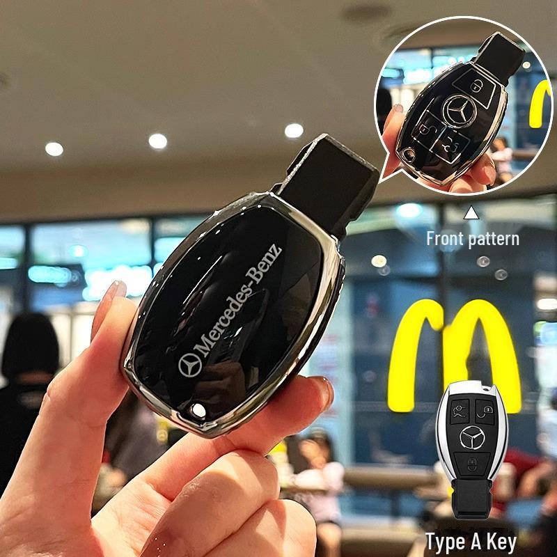 

Чехол для ключа Mercedes-Benz C-класса для автомобилей C260L, C200L, A180L, GLC260, GLA, E300L - защитная пряжка.