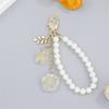 Unique Resin Flower and Pearls Chain Keychain Mobile Phone Pendant Stylish Key Accessory Elegant Bag Charm for Women