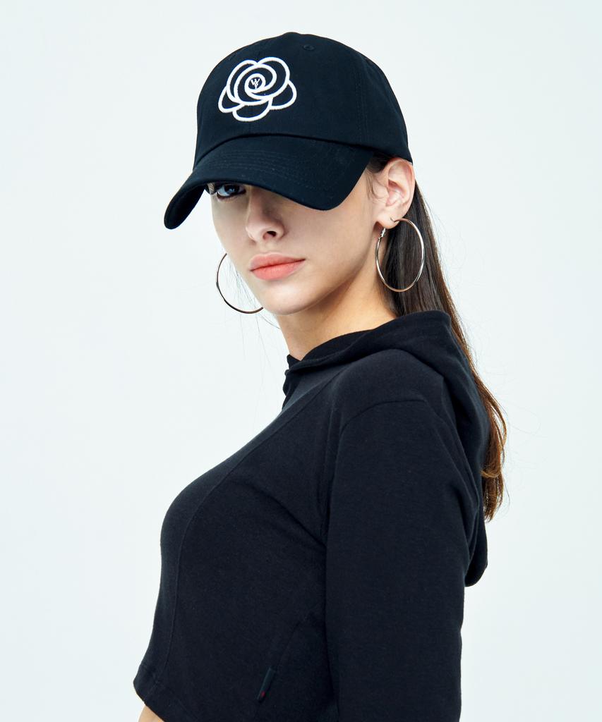 ATTENTIONROW FOR WOMEN Big Flower Logo Embroidered Ball Cap (Black)