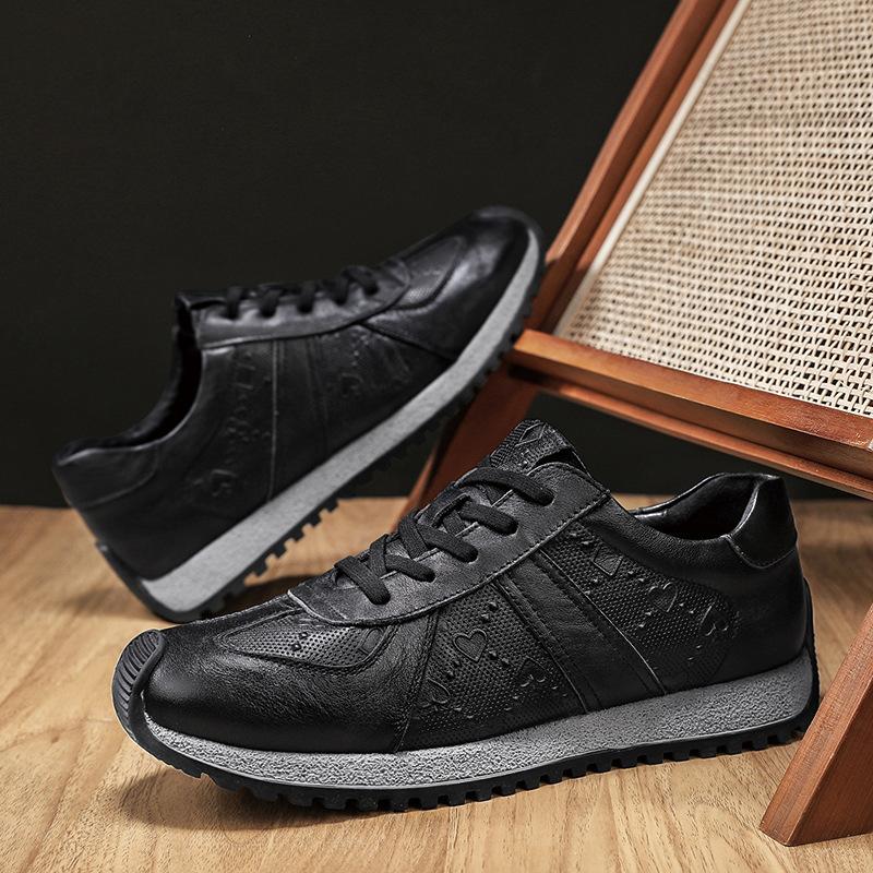 Men's Casual Sneakers Leather Non Slip Tennis Outdoor Comfortable Sports Shoes 2025 Male Shoes Mesh Breathable Running Shoe