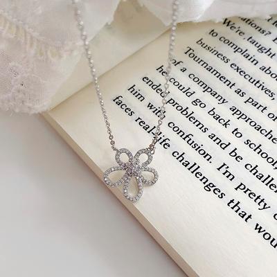 Flower Necklace Small Fresh Versatile Temperament Small, Sweet and Gentle Small Flower Collar Chain