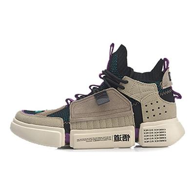 Încălțăminte pentru femei – Adidaşi