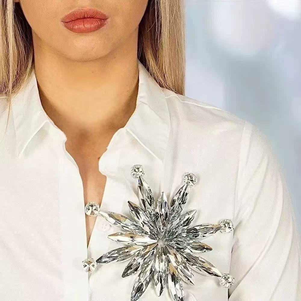 Body Jewelry Rhinestone Brooch Decorative Clothing Chest Flower Irregular Flower Brooch Party