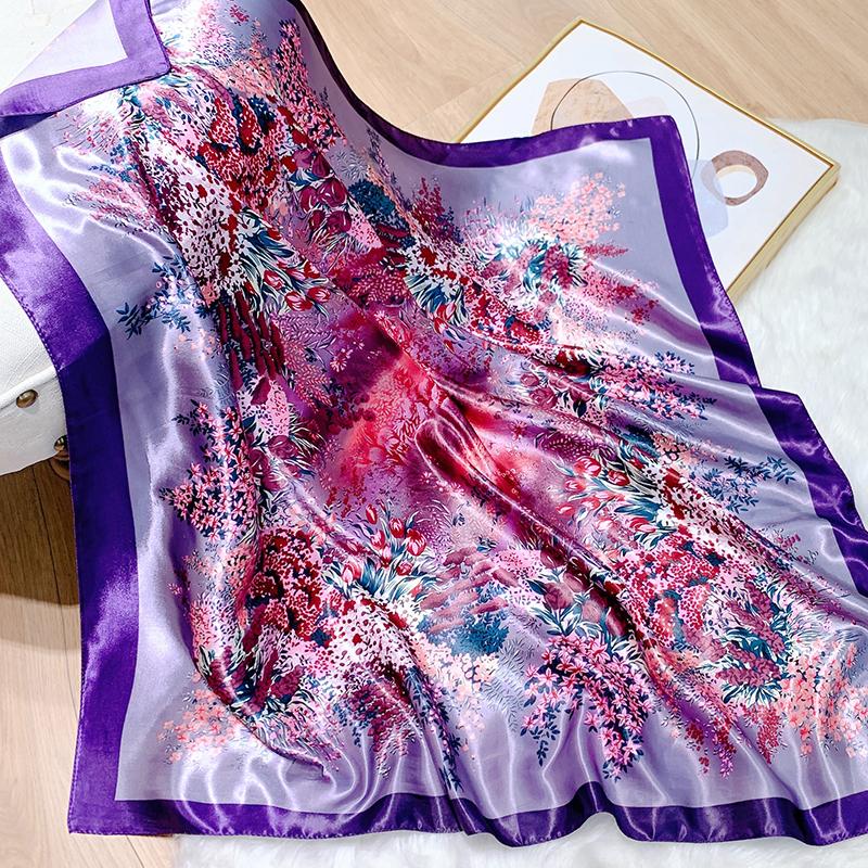 Popular Shawls Europe And America Fashion Bandannas Wild leopard print Sunscreen 90X90CM Bandanna Luxury Square Silk Scarves