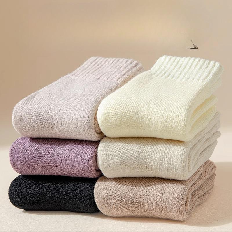 Women's Autumn and Winter Cashmere Mid-calf Warm Fleece Thickened Plush Long Calf Postpartum Socks Floor Sleeping Wool Long Socks