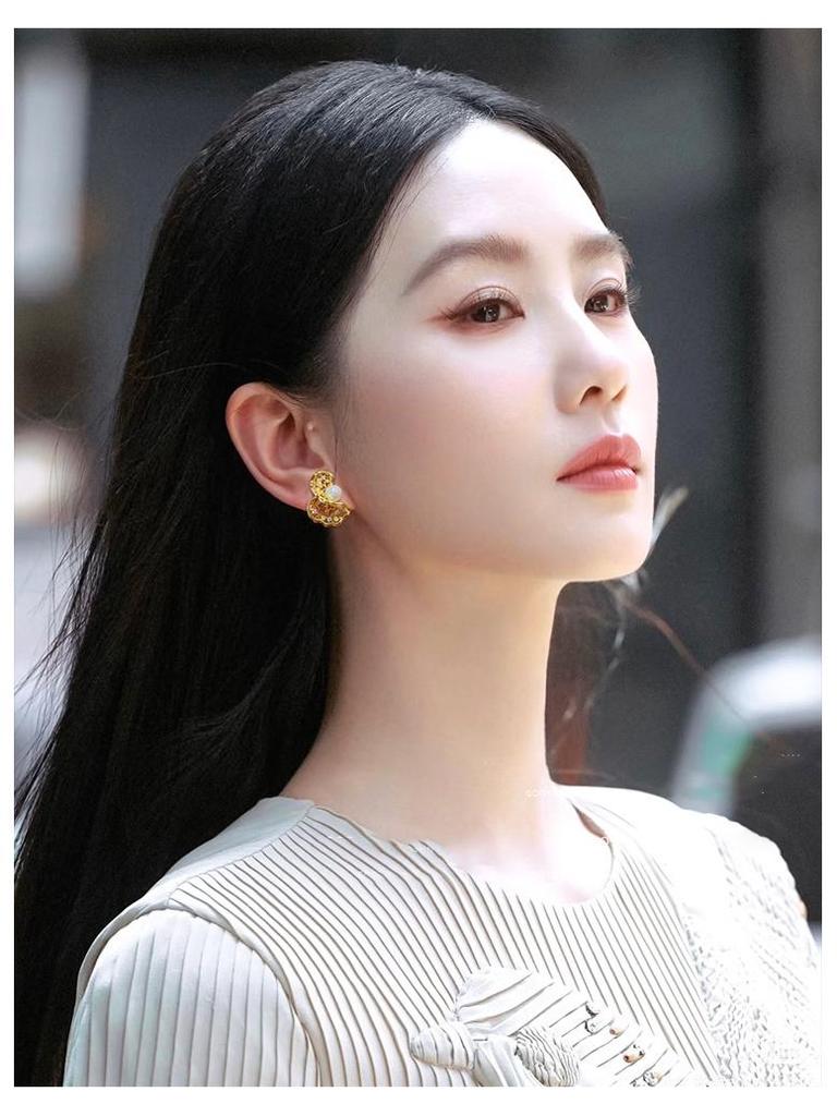 Gold-Plated Silver Zircon Pearl Stud Earrings - Chic High-End Style for Women