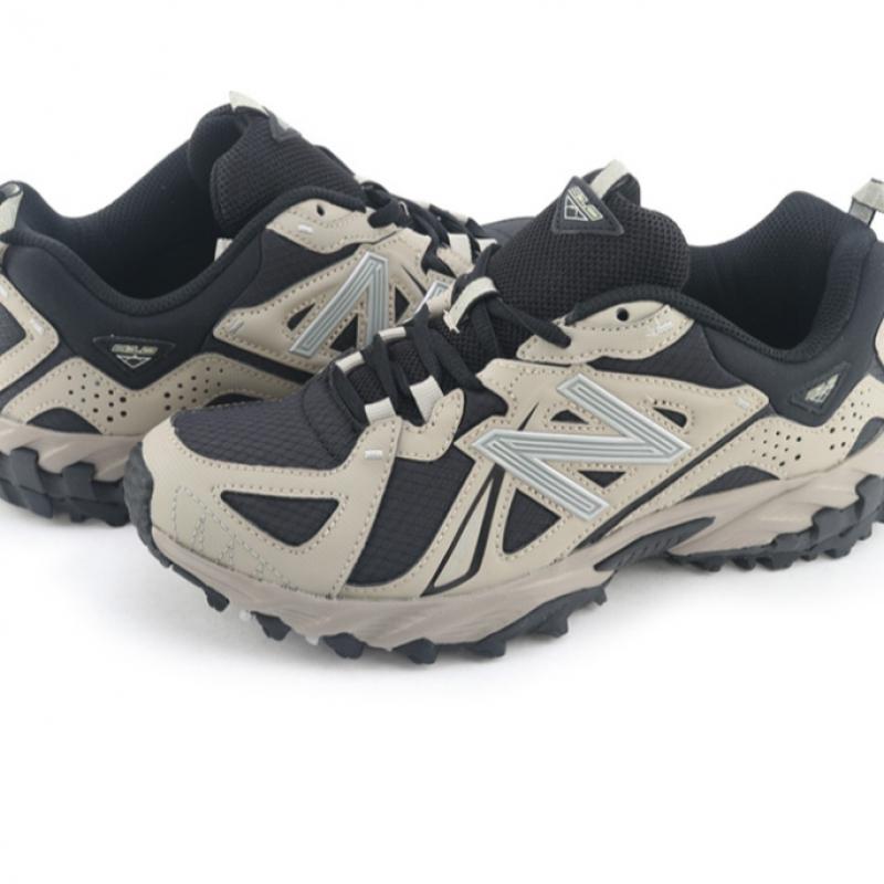 New Balance 610 Beige