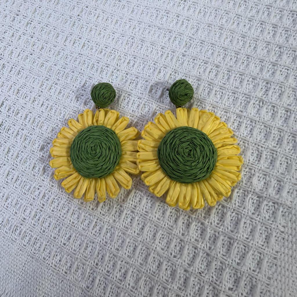 Seaside Resort Style Handmade Woven Raffia Flower Earrings