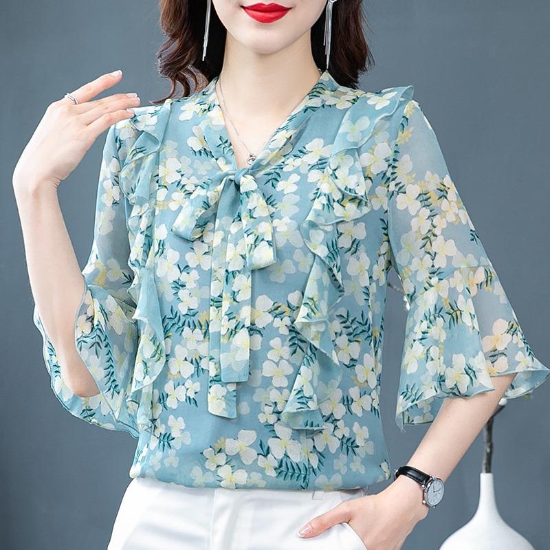 Middle-aged Loose Chiffon Shirt Women's Short-sleeved New Fashion Floral Tops Age-reducing Shirts