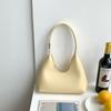 Niche bags women's bags portable fashion shoulder bags women's high-end styling retro underarm bags women