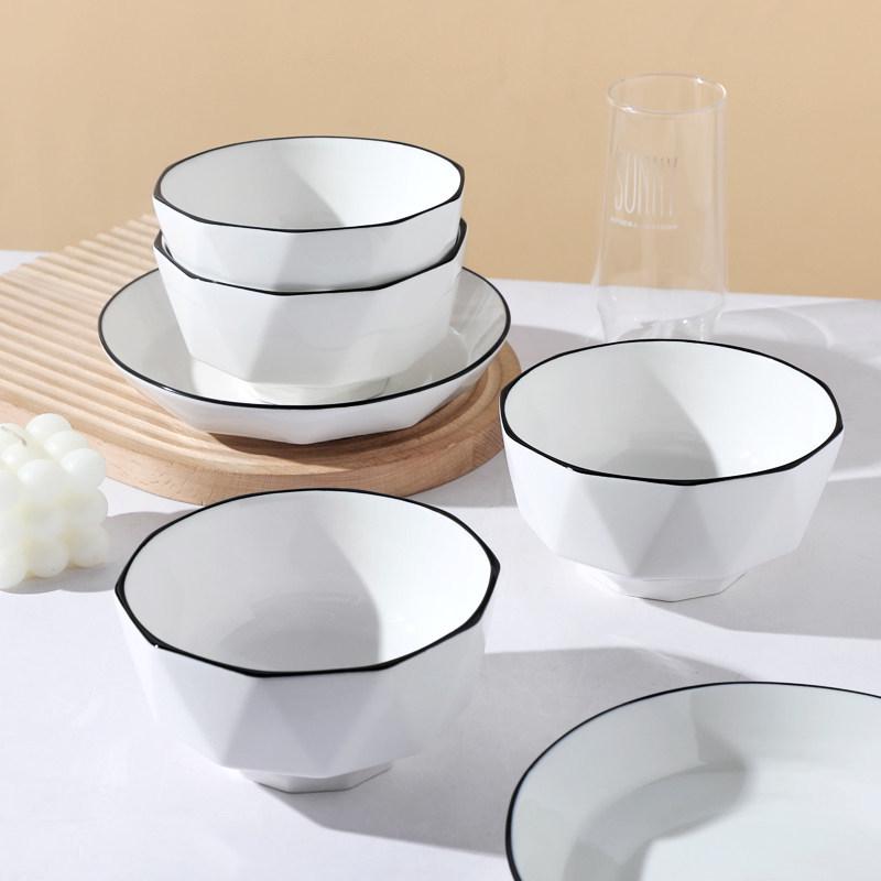 Set of 4 Nordic Black Line Ceramic Noodle Bowls: Stylish and Versatile for Noodles, Soup, or Salad.