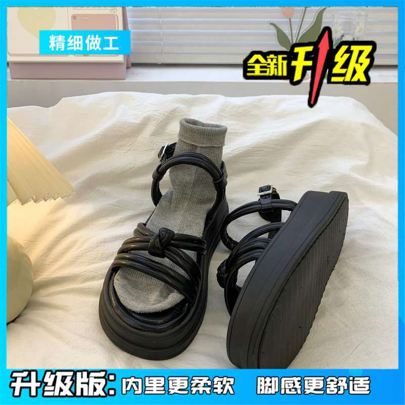 Silver platform sandals female 2025 summer new retro student wear Korean version of versatile design fairy sandals