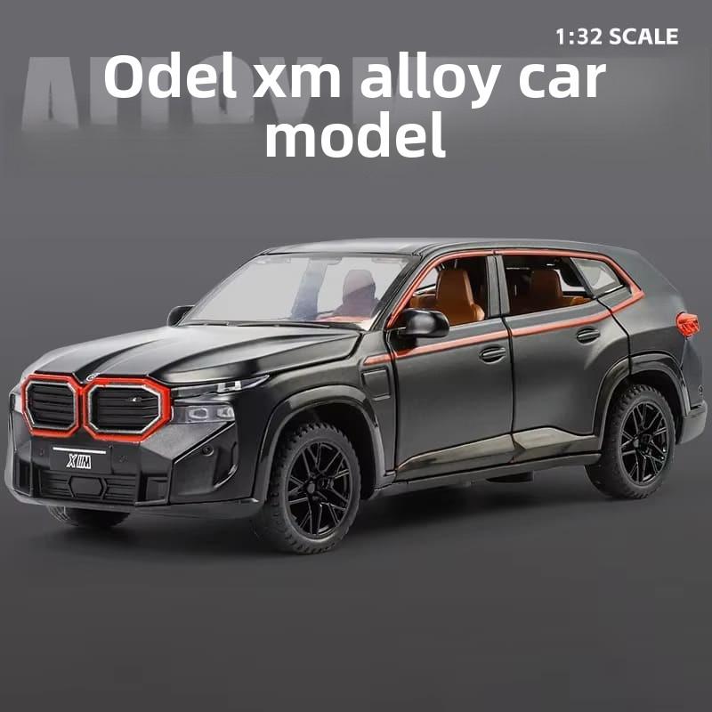 Nové 1:32 BMW XM SUV Šestidveřový Simulační Slitinový Odlévaný Model Auta Zvuk a Světlo Natahovací Dětská Hračka Kolekce Ozdoby Dárek k Narozeninám pro Chlapce