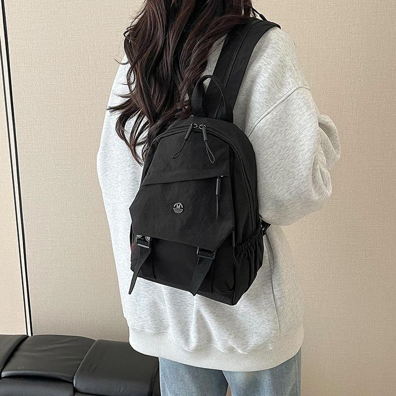 Japanese simple wind large capacity girls backpack one pack four back breast bag men versatile new fashion backpack shoulder