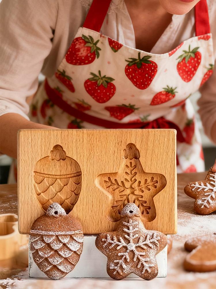 Wooden Cookie Molds 3D Embossing Stamps Baking Tools Kitchen Supplies for Christmas Gingerbread Clay Craft DIY Pastry Making