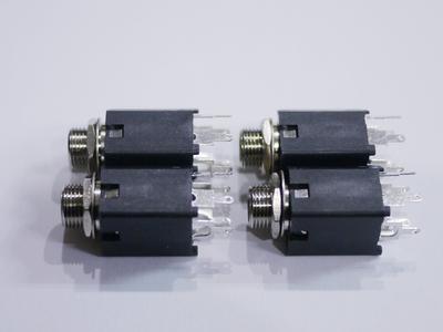 Stereofónny jack krabicového typu pre konektor typu SWITCHCRAFT Náš originálny produkt Pre efektové pedále a elektronickú prácu 6,35 mm #112BX (Súprava 4)