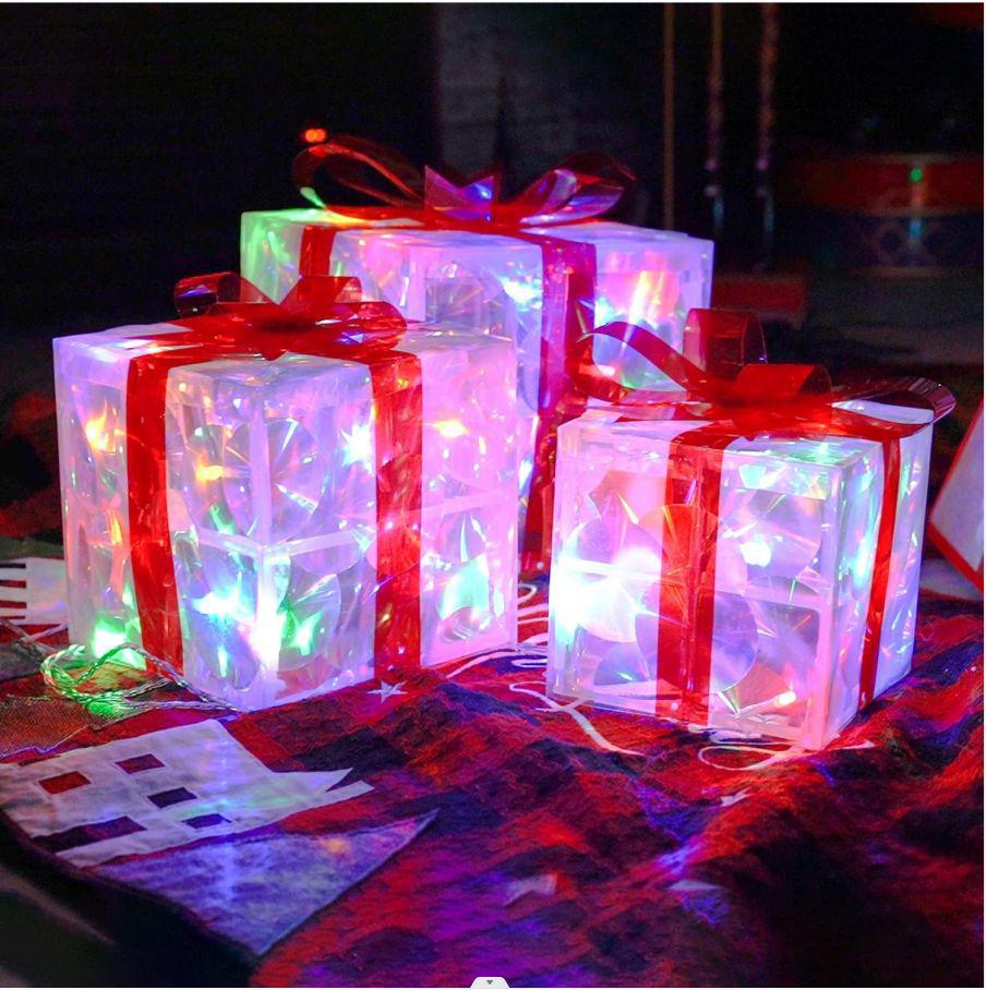 Luminous Cat Eye Christmas Gift Box Decoration for Shopping Malls