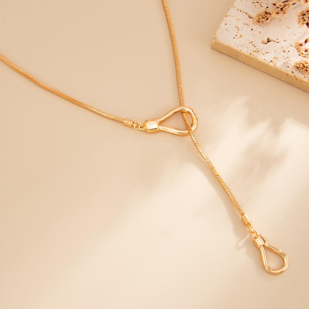 Simple Water Drop Pendant Necklace for Women 2025 Trendy Long Thin Chain Necklace Aesthetic Y2K Irregular Geometric Jewelry Gift