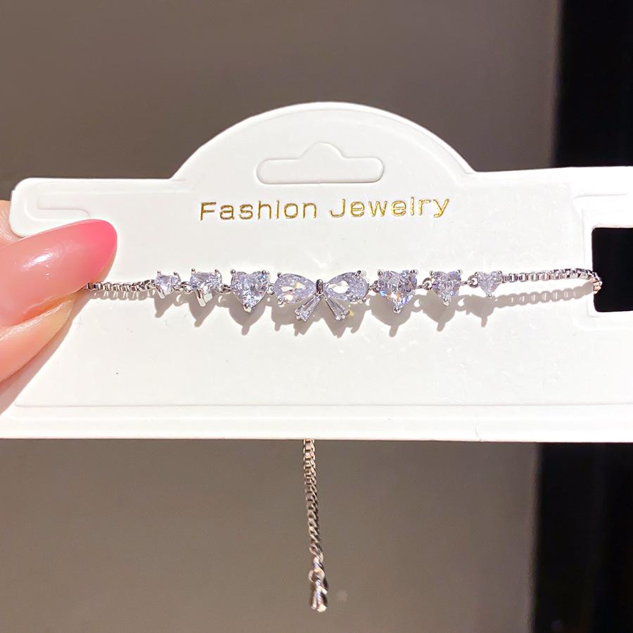 Exquisite Heart & Bow Zircon Bracelet - Fashionable, High-End Hand Jewelry for Women