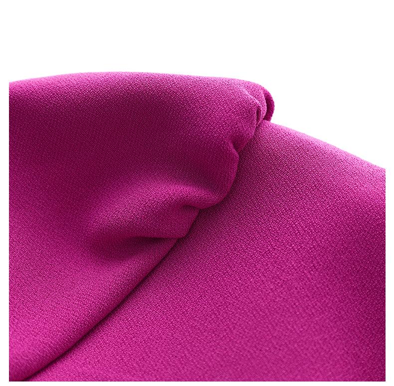 Elegantes Rundhalskleid mit Schleife und Falten