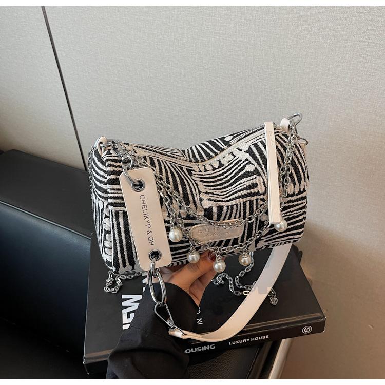 Canvas Bag Women's Summer Versatile New Fashion Niche Chain Shoulder Messenger Bag Casual Pillow Bag