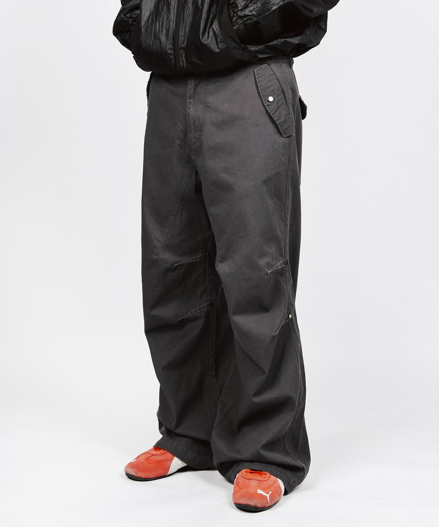 PHYSICAL DEPARTMENT Stitch Dart Pants Charcoal