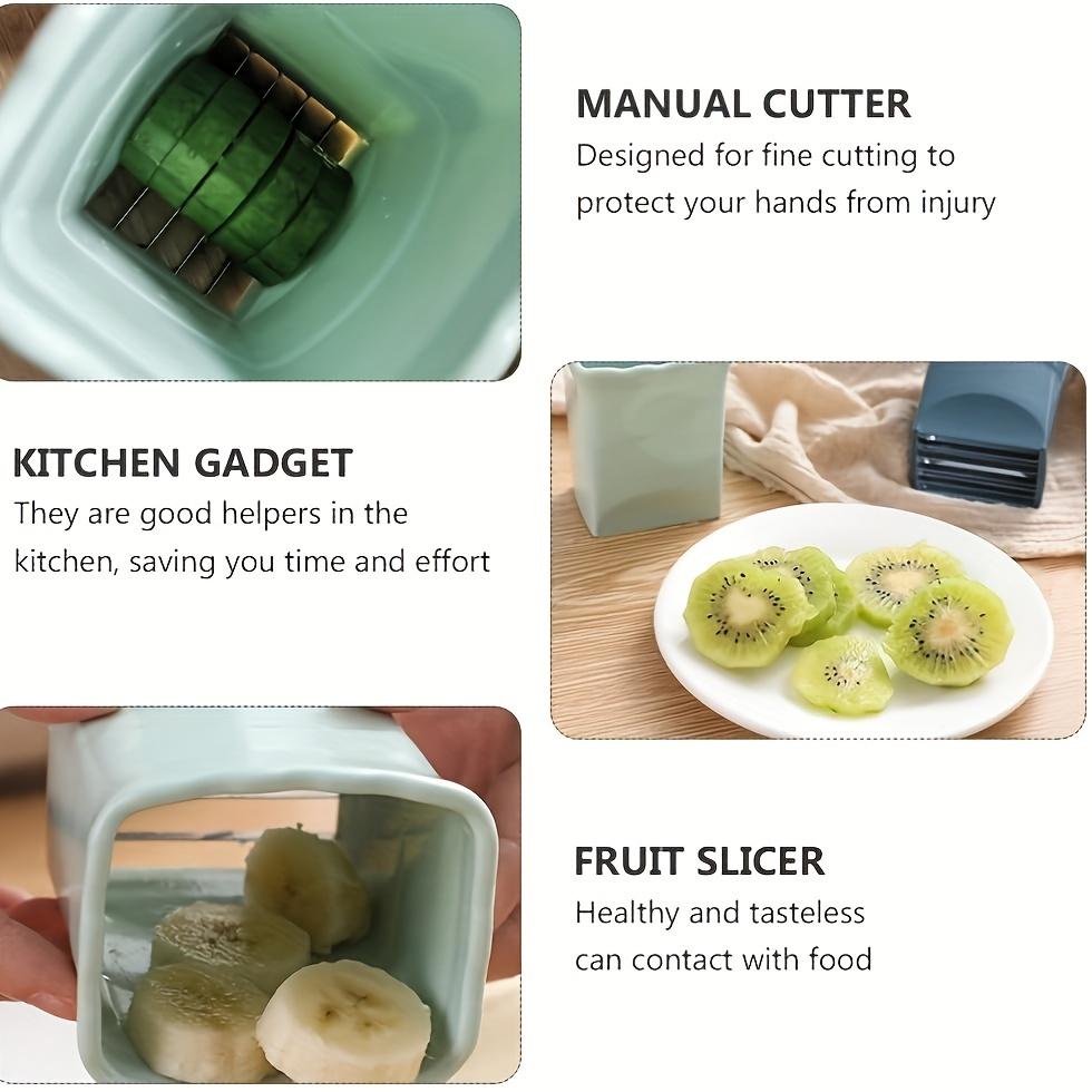 Strawberry Slicer Outdoor Camping Travel Fruit and Vegetable Platter Slicer Press Type Strawberry Banana Fruit Cutter Fruit and Vegetable Tool