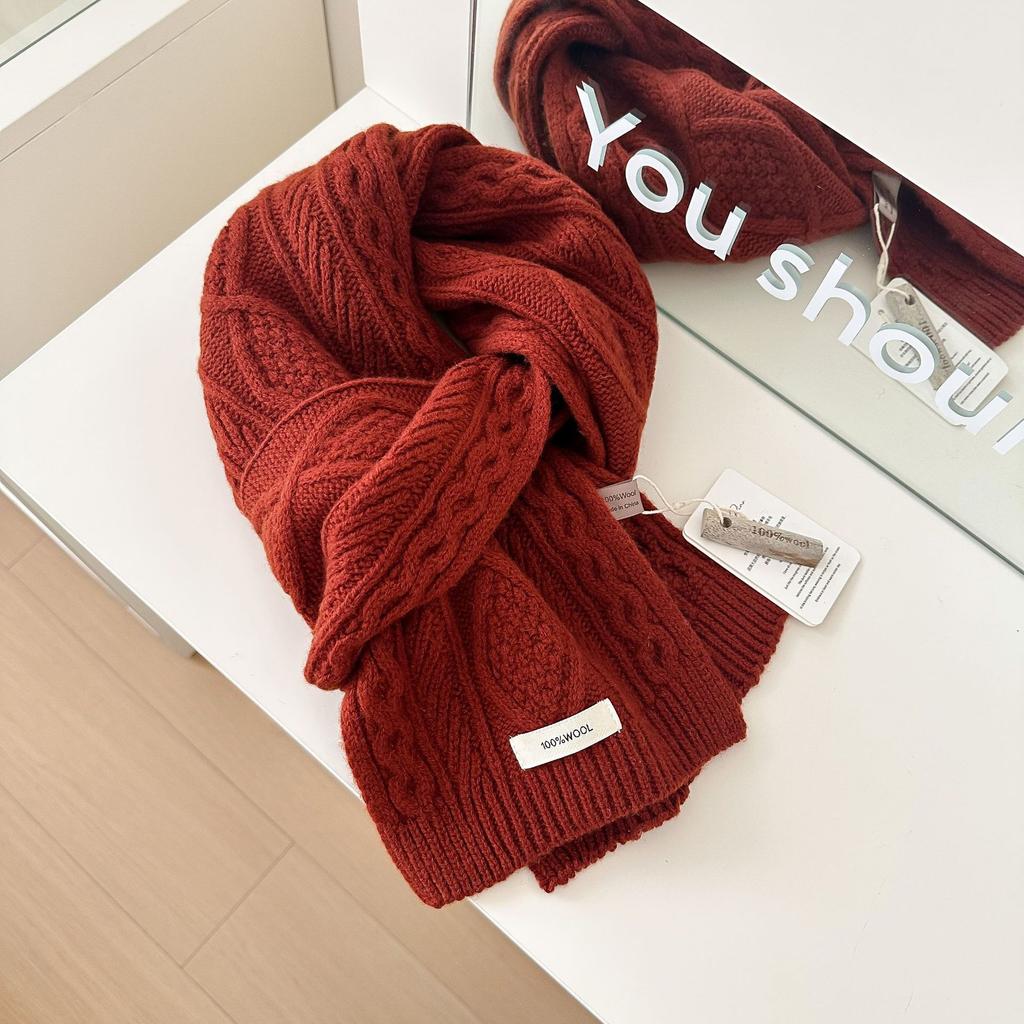 ins wind 111 pure knitted twist scarf women's winter day Korean versatile warm student solid color scarf