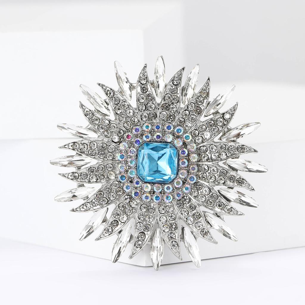 Sparkling Rhinestone Sunflower Lapel Pins for Women Unisex Round Palace Style Party Office Brooch Pins Gifts