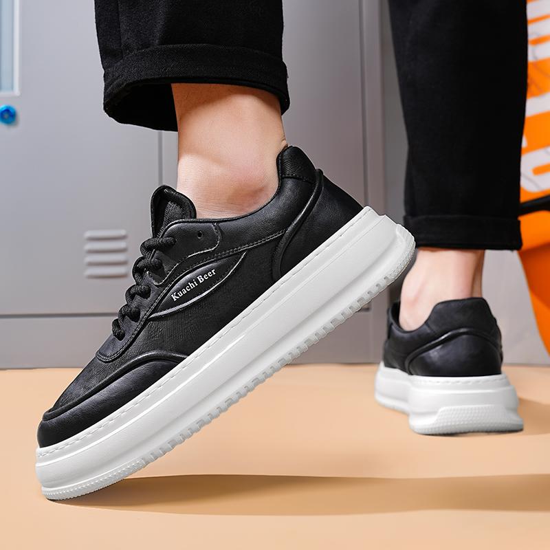 Men Casual Leather Luxury Vulcanized Shoes Flat Designer Antiskid Sneakers Autumn Brand Suede Shoes Comfortable Footwear2024 New