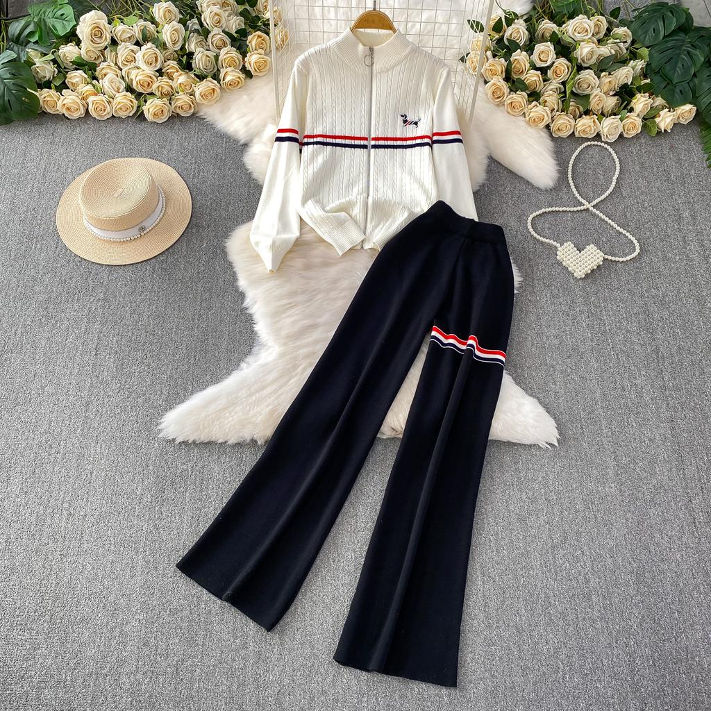 Faionable Knitted Embroidered Striped Set High Waist Wide Leg Pants Zipper Jaet for Women Autumn Season Casual Wear