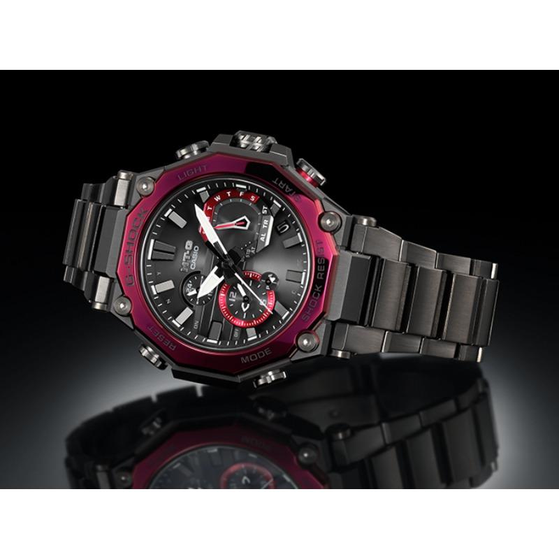 Casio Men's Stainless Steel 200M Water Resistant Quartz Watch MTG-B2000BD-1A4