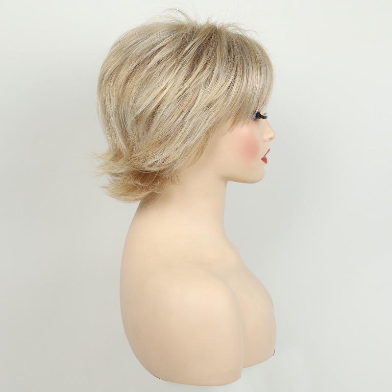 Synthetic Natural Blonde Wigs Short Bob Hair Daily Party Wig for Women Natural Wave Style Mommy Wig with Bangs Elegant Female