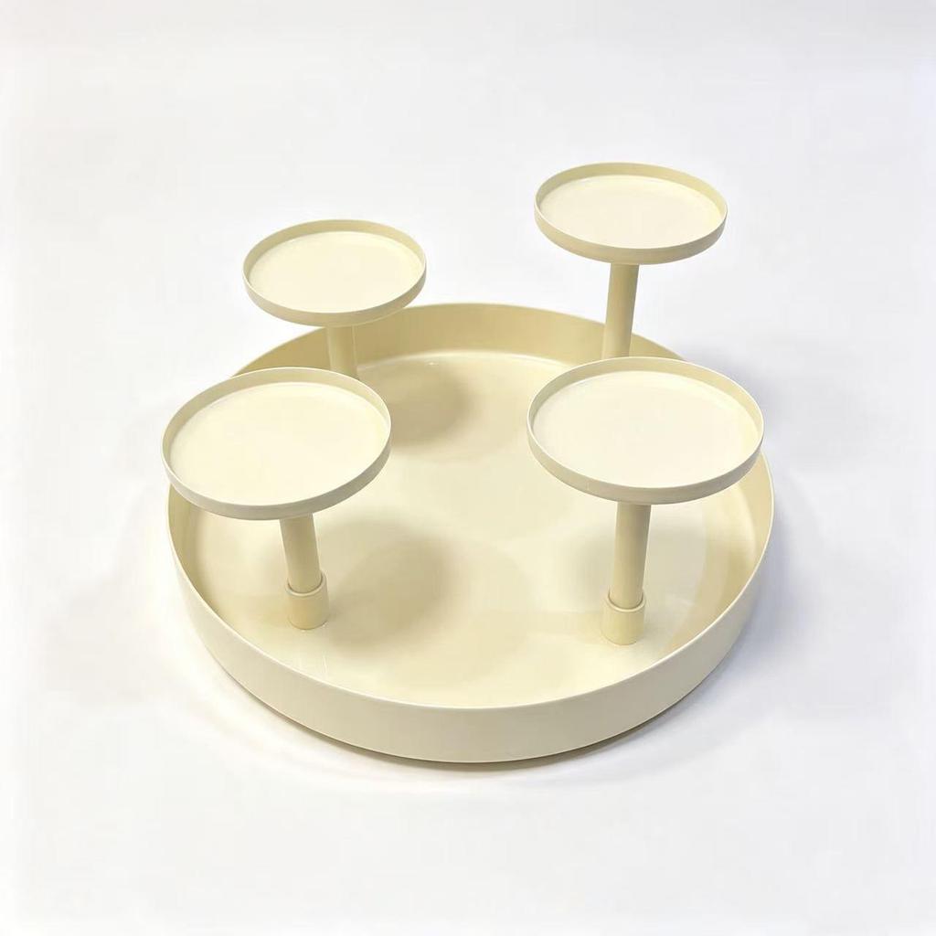 Four-Head Christmas Wreath Metal Candle Holder for Dining Table