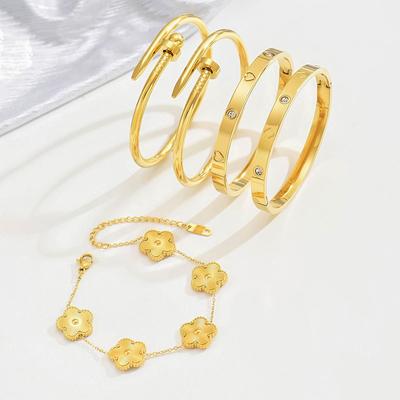 Modne Bransoletki ze Stali Nierdzewnej i Złota 18K - Wytrzymałe, Odporne na Ścieranie Bangles w Stylu Europejskim i Amerykańskim