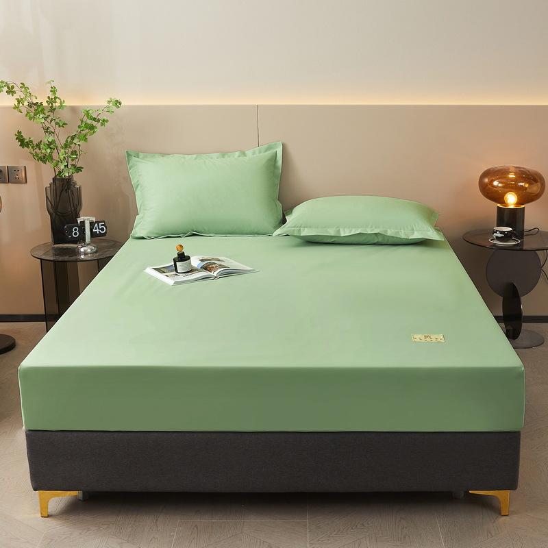 

Подушечку для пеленания можно использовать круглый год с дышащим пыленепроницаемым и водонепроницаемым чехлом из сырого хлопка 90x200cm（