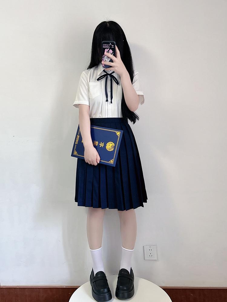 Women's Original Solid Color Pleated Skirt: Short, Medium, and Long Options for Student Graduation Photos