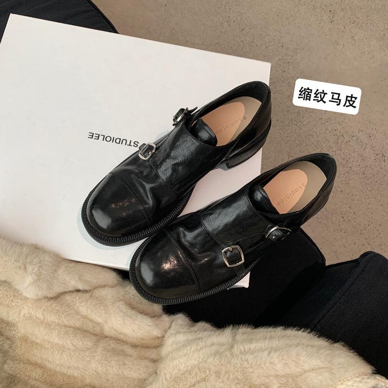 Sheepskin Shrinkled Horse Leather Double Button Heel Carved British Lazy Small Leather Shoes Women's Platform