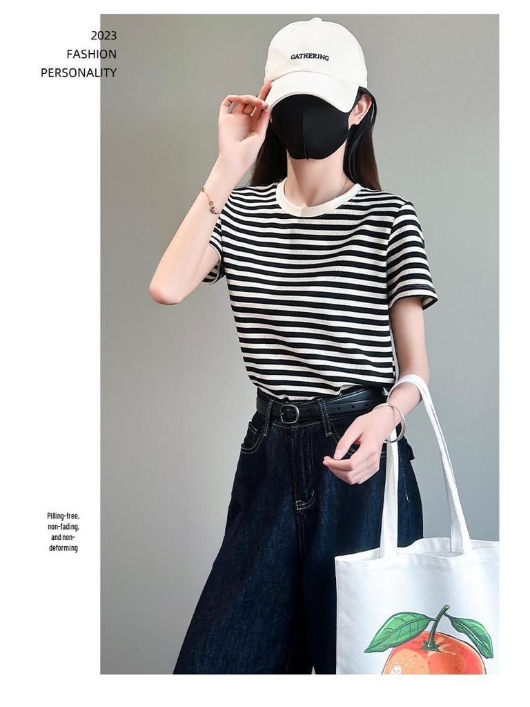 Women's High-End Hong Kong Style Black & White Striped Loose Summer T-Shirt