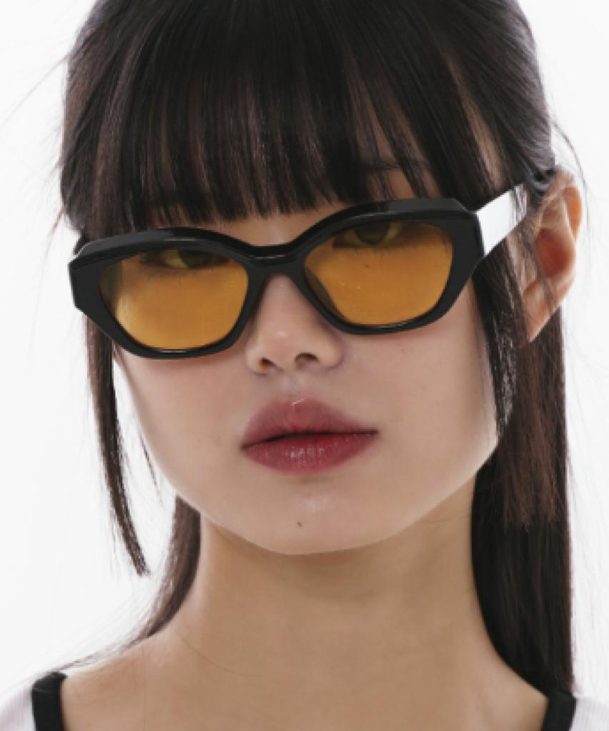 Hangeul Geek Chic Square Sun Black Yellow