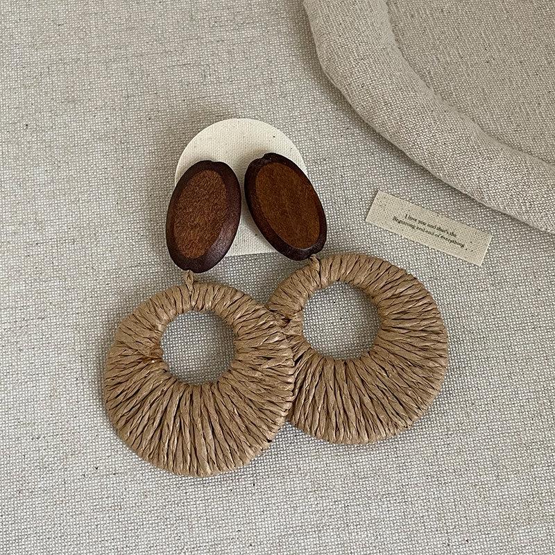 Bohemian Retro Straw Woven Wooden Stud Earrings Collection: Vacation Style Fashion Trend Jewelry