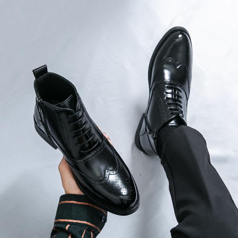 Men Brogues Boots Motorcycle Casual Ankle Boots Wingtip Dress Formal High Top Black White Leather Boots Over Sized