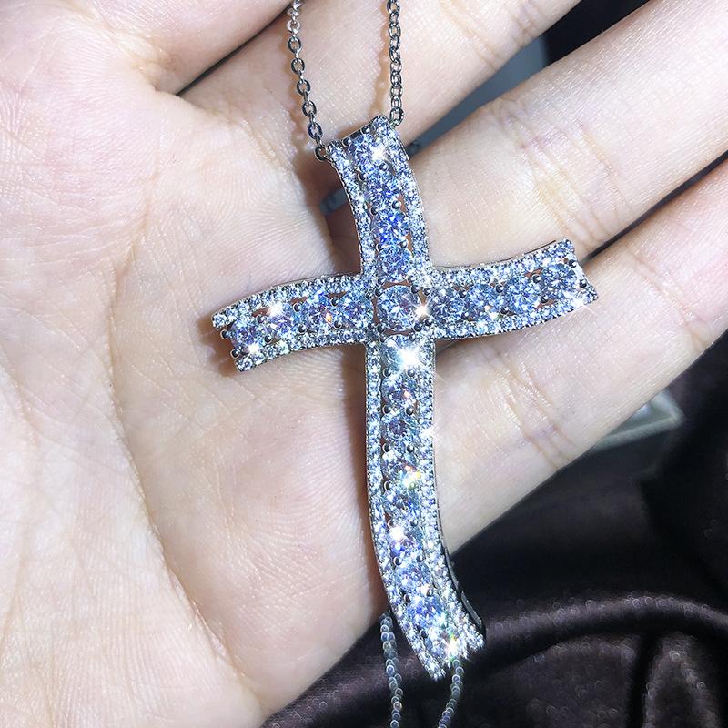 Módní řetízek s přívěskem křížek Roztomilý dámský náhrdelník Zirkonový krystal AAAAA+ Choker s křížkem pro ženy