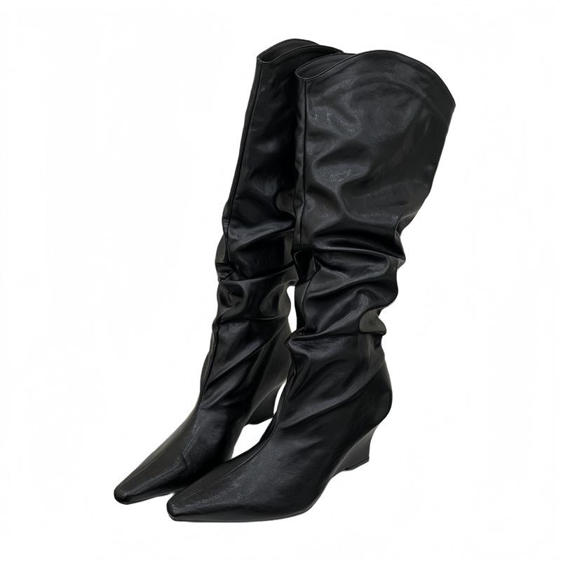 Rich and Noble, a Pair of Pointed-toed Heel Pleated Boots, Lazy But Knee Boots 2025 New Fashion Stacking Boots