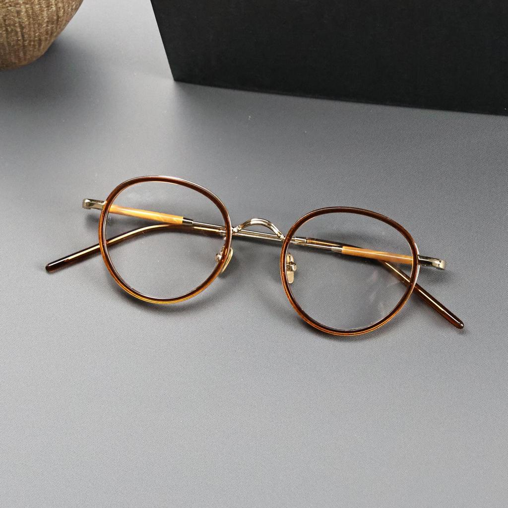 Unisex Full-Rim Pure Titanium Eyeglass Frames with Acetate, Prescription-Ready for Myopia